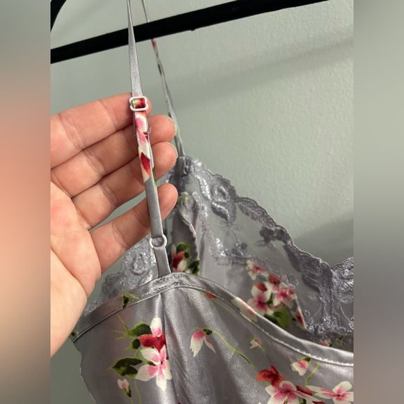 Vintage 90s Victoria's Secret Slip Nightgown - Picture 9 of 9